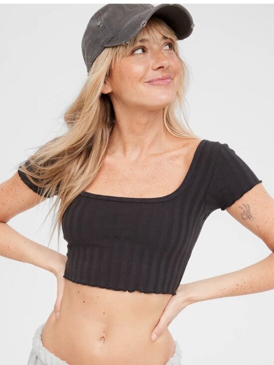 aerie Tops - Aerie Offline Size M Groove Crop Tee Shirt Grey Ribbed Square Neck Lettuce Hem